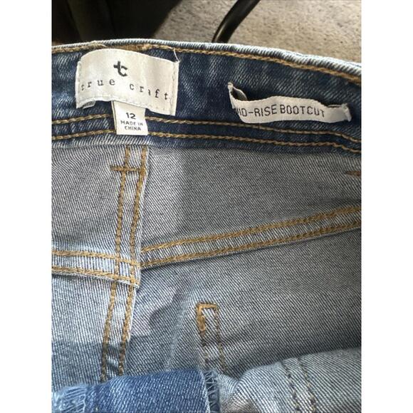 Women’s Size 12‎ Denim Blue Jeans Mid Rise Boot Cut By True Craft - Picture 9 of 13